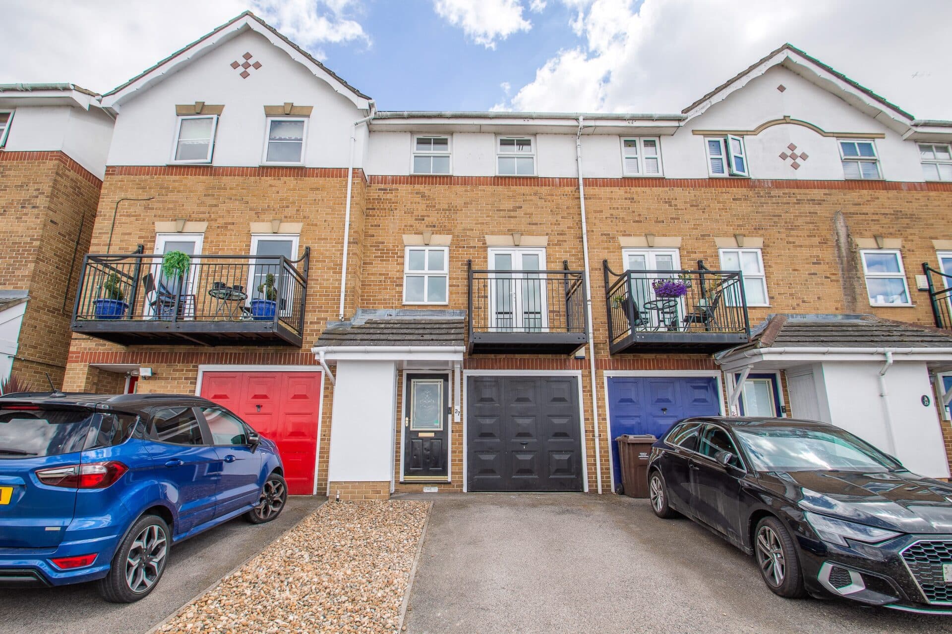 Sara Crescent, Greenhithe