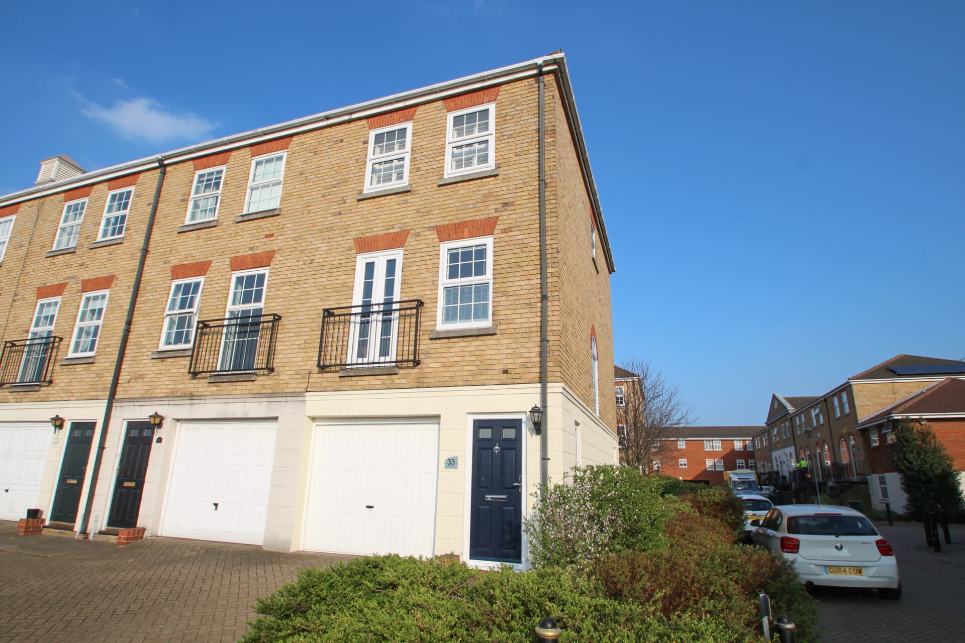 Frobisher Way, Greenhithe