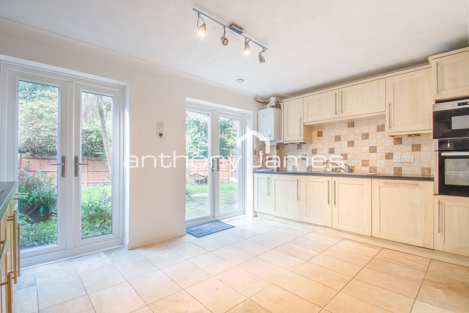 Perkins Close, Greenhithe, Kent, DA9