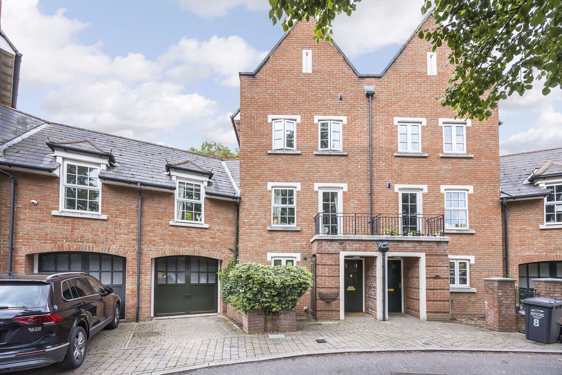 The Dell, Greenhithe