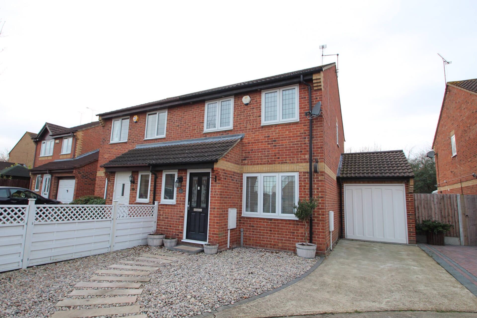 Sutherland Close, Greenhithe